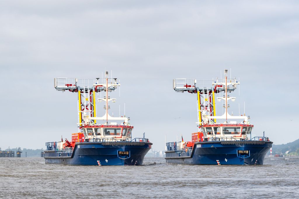 Fire-Fighting boats “Prag” and “Drezden”
